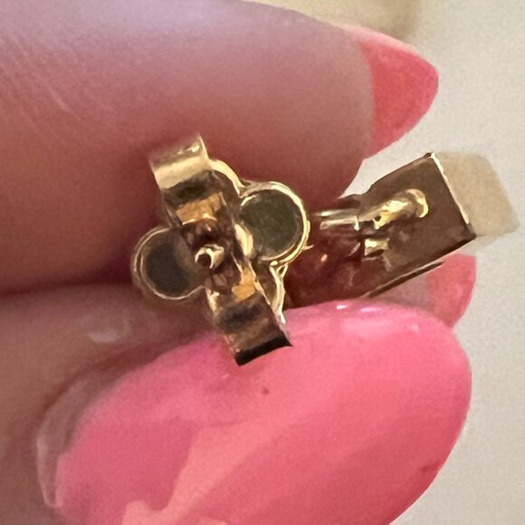 Louis Vuitton Monogram single earring - Picture 5 of 10